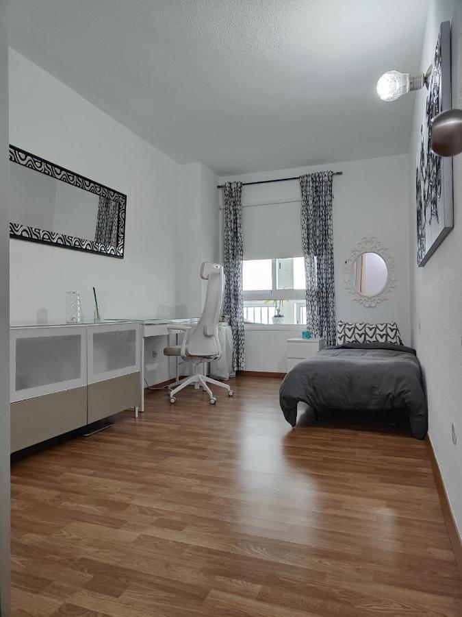 1St Line Sea View 3 Rooms Apartment In Tenerife 92M2 Bajamar  Kültér fotó